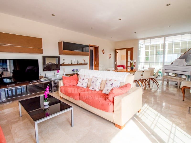 6 soveværelse Villa til salg i Binidali med swimmingpool - € 1.800.000 (Ref: 8913304)