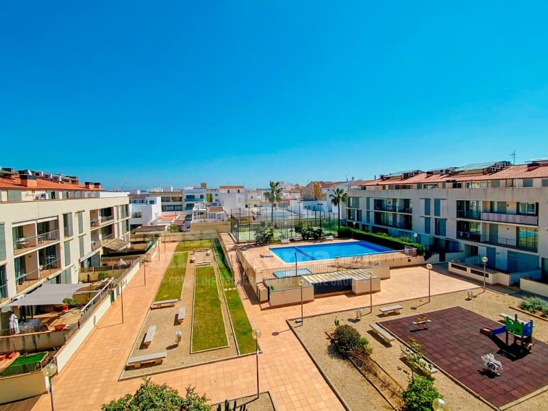 1 soveværelse Lejlighed til salg i Ciutadella de Menorca med swimmingpool - € 275.000 (Ref: 8915635)