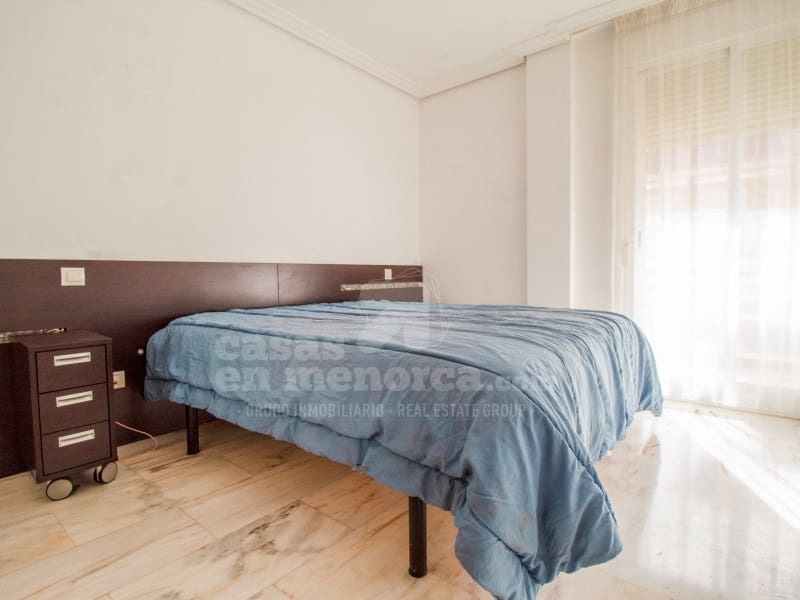 4 soveværelse Lejlighed til salg i Mahon / Mao - € 450.000 (Ref: 8915637)