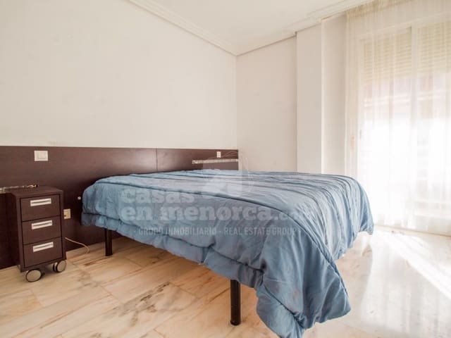 4 soveværelse Lejlighed til salg i Mahón / Maó - € 450.000 (Ref: 8915637)