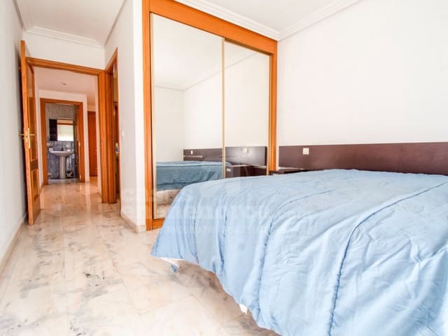 4 soveværelse Lejlighed til salg i Mahón / Maó - € 450.000 (Ref: 8915637)