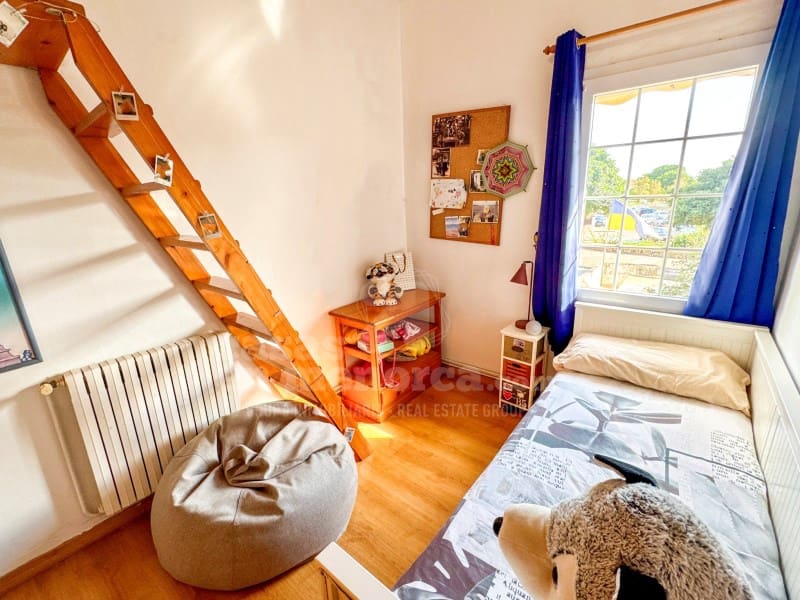 4 sypialnia Dom na sprzedaż w Mahon / Mao z garażem - 995 000 € (Ref: 8944295)