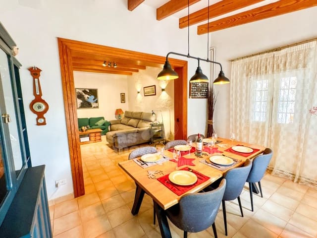 4 chambre Maison de Ville à vendre à Mahón / Maó avec garage - 995 000 € (Ref: 8944295)