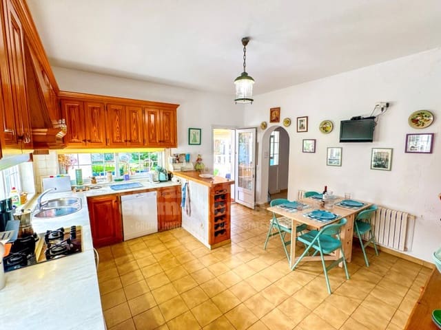 4 chambre Maison de Ville à vendre à Mahón / Maó avec garage - 995 000 € (Ref: 8944295)