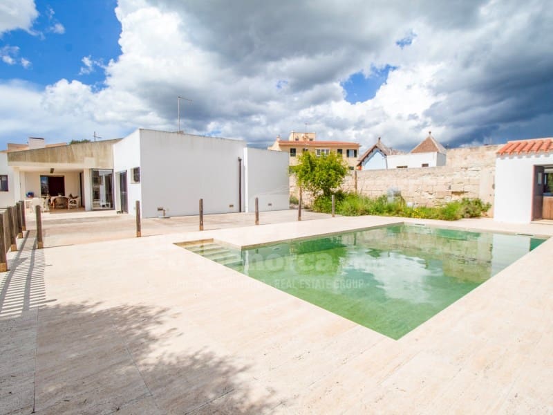 4 sypialnia Willa na sprzedaż w Mahon / Mao z basenem garażem - 1 600 000 € (Ref: 8947340)