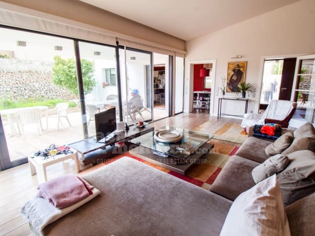 4 soverom Villa til salgs i Mahón / Maó med svømmebasseng garasje - € 1 600 000 (Ref: 8947340)