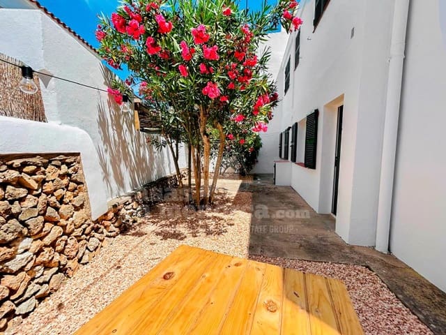 2 soveværelse Villa til salg i Ciutadella, Ciutadella de Menorca - € 428.000 (Ref: 8968674)