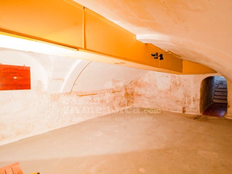 5 quarto Casa em Banda para venda em Es Castell - 720 000 € (Ref: 8982634)