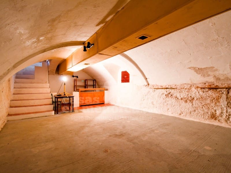 5 quarto Casa em Banda para venda em Es Castell - 720 000 € (Ref: 8982634)