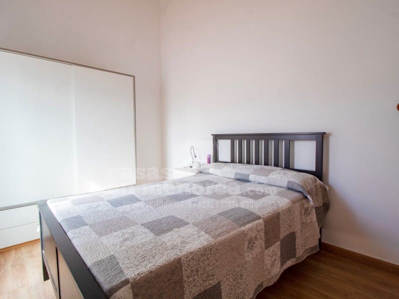 5 quarto Casa em Banda para venda em Es Castell - 720 000 € (Ref: 8982634)