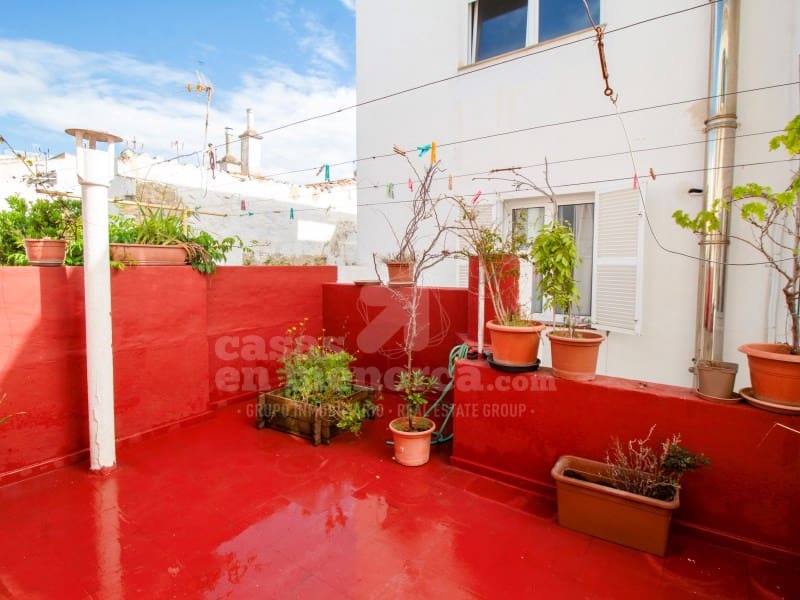 5 quarto Casa em Banda para venda em Es Castell - 720 000 € (Ref: 8982634)