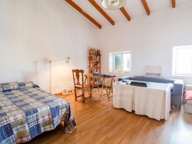 5 quarto Casa em Banda para venda em Es Castell - 720 000 € (Ref: 8982634)