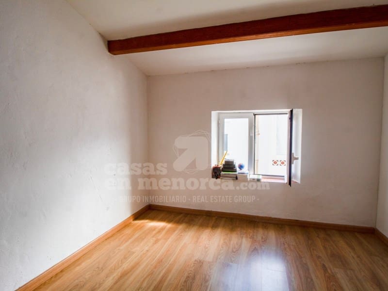 5 quarto Casa em Banda para venda em Es Castell - 720 000 € (Ref: 8982634)