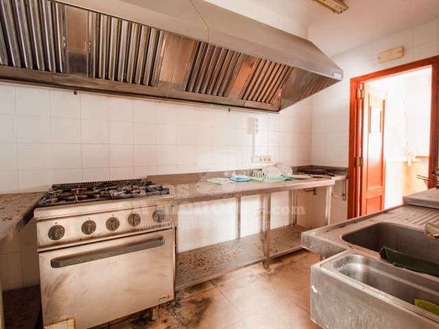 Hus til salgs i Cala d'Alcaufar, San Luis / Sant Lluís - € 425 000 (Ref: 8986235)