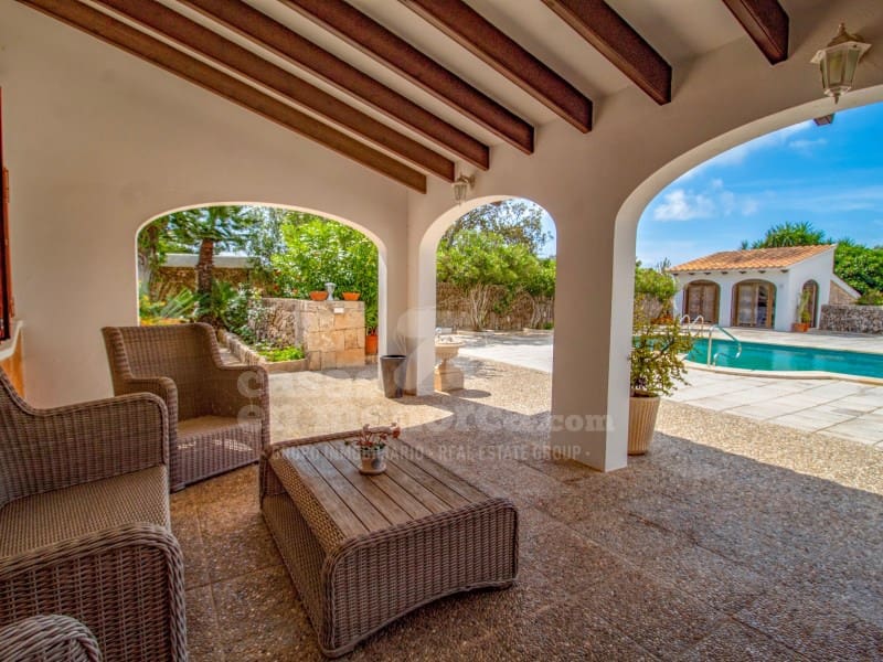 3 soveværelse Finca/Landehus til salg i San Luis / Sant Lluis med swimmingpool garage - € 1.100.000 (Ref: 8988746)