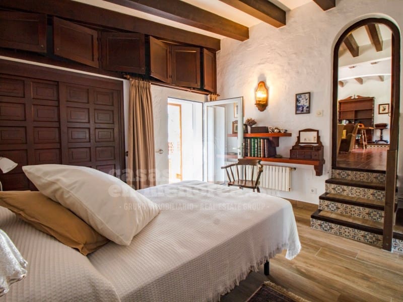 3 soveværelse Finca/Landehus til salg i San Luis / Sant Lluis med swimmingpool garage - € 1.100.000 (Ref: 8988746)