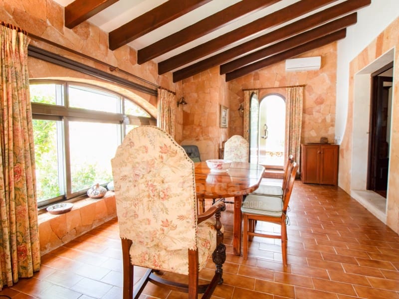 3 soveværelse Finca/Landehus til salg i San Luis / Sant Lluis med swimmingpool garage - € 1.100.000 (Ref: 8988746)