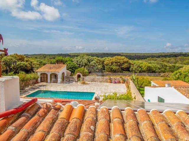 3 makuuhuone Maalaistalo myytävänä paikassa Cala d'Alcaufar, San Luis / Sant Lluís mukana uima-altaan 
autotalli - 1 100 000 € (Ref: 8988746)