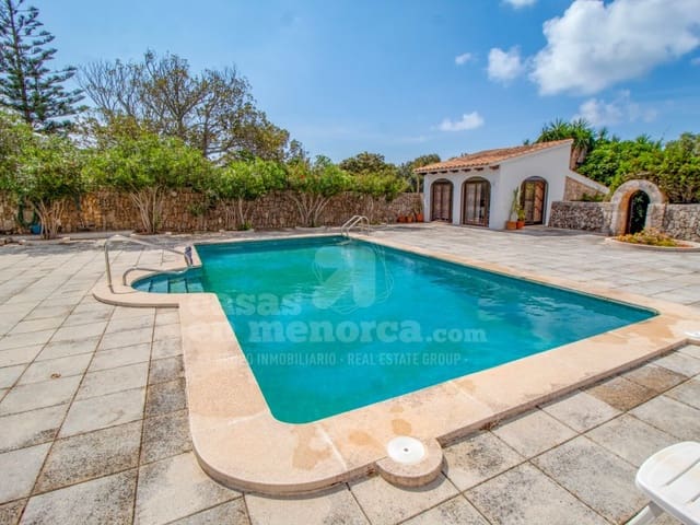 3 makuuhuone Maalaistalo myytävänä paikassa Cala d'Alcaufar, San Luis / Sant Lluís mukana uima-altaan 
autotalli - 1 100 000 € (Ref: 8988746)