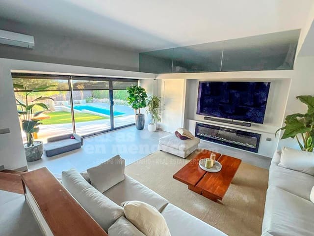 3 soveværelse Villa til salg i San Luis / Sant Lluís med swimmingpool - € 1.600.000 (Ref: 8994107)