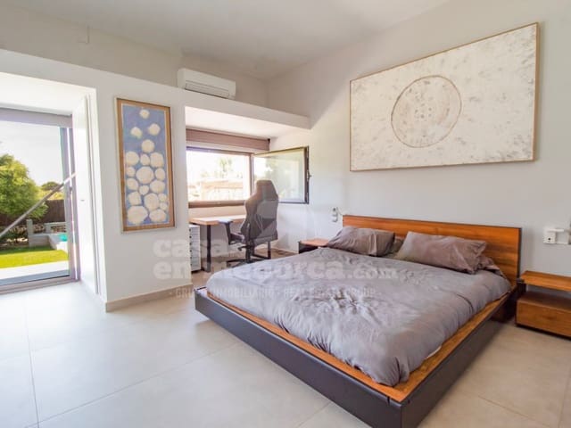 3 sypialnia Willa na sprzedaż w San Luis / Sant Lluís z basenem - 1 600 000 € (Ref: 8994107)