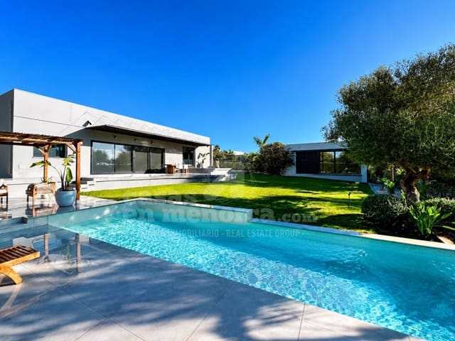 3 bedroom Villa for sale in San Luis / Sant Lluís with pool - € 1,600,000 (Ref: 8994107)