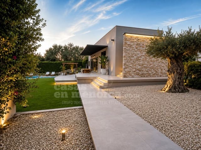 3 bedroom Villa for sale in San Luis / Sant Lluís with pool - € 1,600,000 (Ref: 8994107)