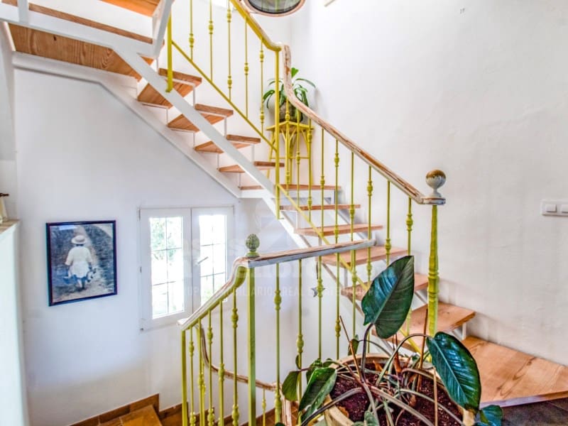 2 bedroom Townhouse for sale in Mahon / Mao - € 780,000 (Ref: 9001576)