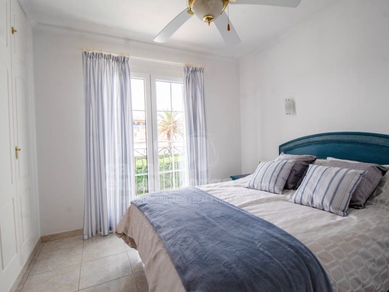 4 soveværelse Villa til salg i Es Mercadal med swimmingpool garage - € 830.000 (Ref: 9003585)