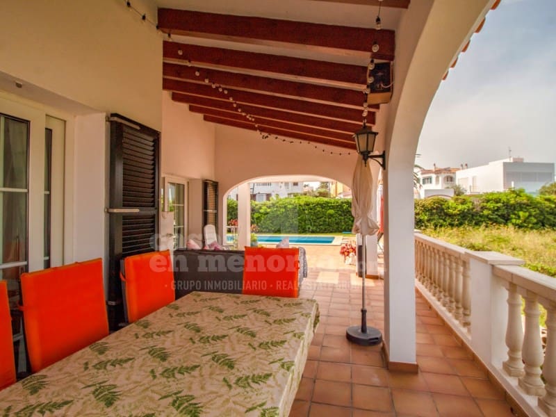 4 soveværelse Villa til salg i Es Mercadal med swimmingpool garage - € 830.000 (Ref: 9003585)