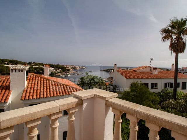 4 soverom Villa til salgs i Port d'Addaia, Es Mercadal med svømmebasseng garasje - € 830 000 (Ref: 9003585)