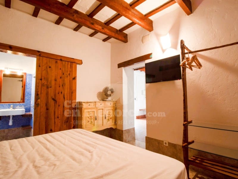 6 soveværelse Finca/Landehus til salg i Alayor / Alaior med garage - € 2.690.000 (Ref: 9007664)