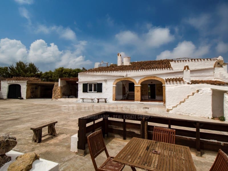 6 soveværelse Finca/Landehus til salg i Alayor / Alaior med garage - € 2.690.000 (Ref: 9007664)