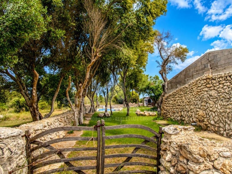 6 quarto Quinta/Casa Rural para venda em Alayor / Alaior com piscina garagem - 2 690 000 € (Ref: 9007664)