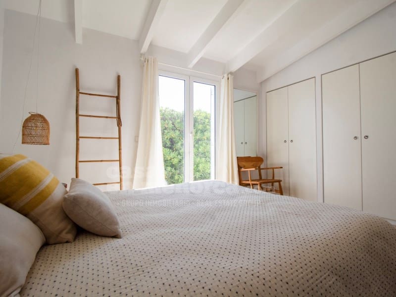 4 soveværelse Villa til salg i Mahon / Mao med swimmingpool garage - € 850.000 (Ref: 9014661)