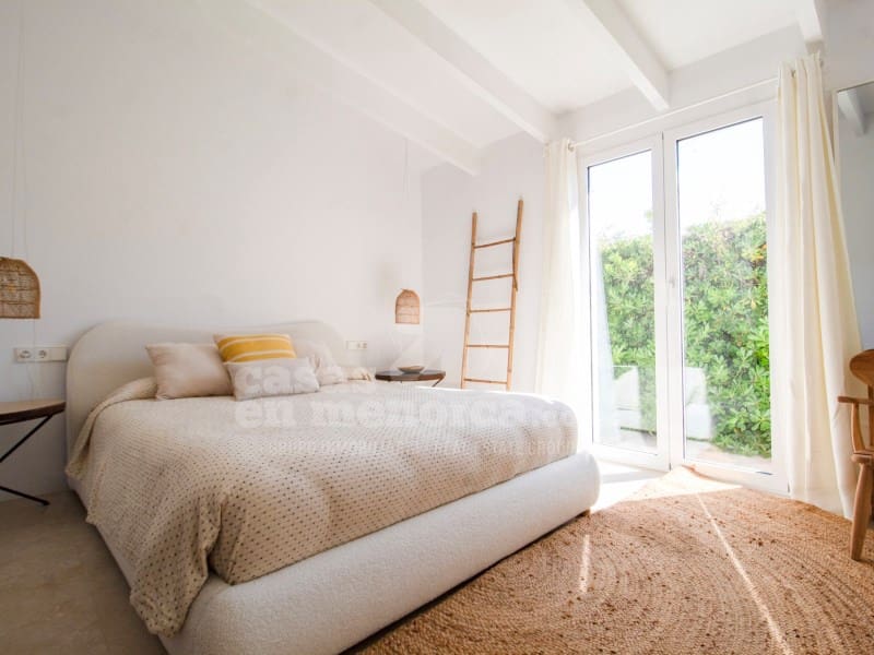 4 soveværelse Villa til salg i Mahon / Mao med swimmingpool garage - € 850.000 (Ref: 9014661)