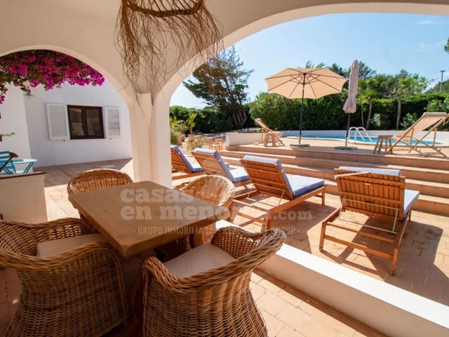 4 soverom Villa til salgs i Es Canutells, Mahón / Maó med svømmebasseng garasje - € 850 000 (Ref: 9014661)