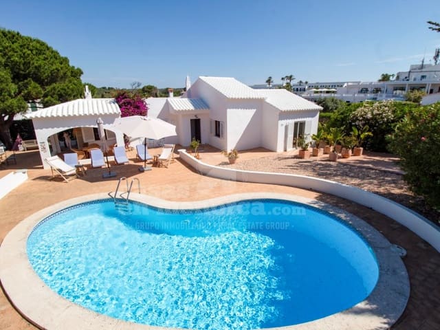 4 soverom Villa til salgs i Es Canutells, Mahón / Maó med svømmebasseng garasje - € 850 000 (Ref: 9014661)