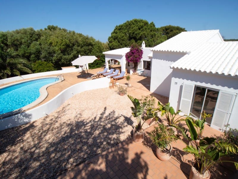 4 soveværelse Villa til salg i Mahon / Mao med swimmingpool garage - € 850.000 (Ref: 9014661)