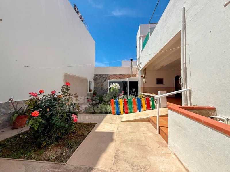 4 soveværelse Lejlighed til salg i Es Castell - € 515.000 (Ref: 9065436)