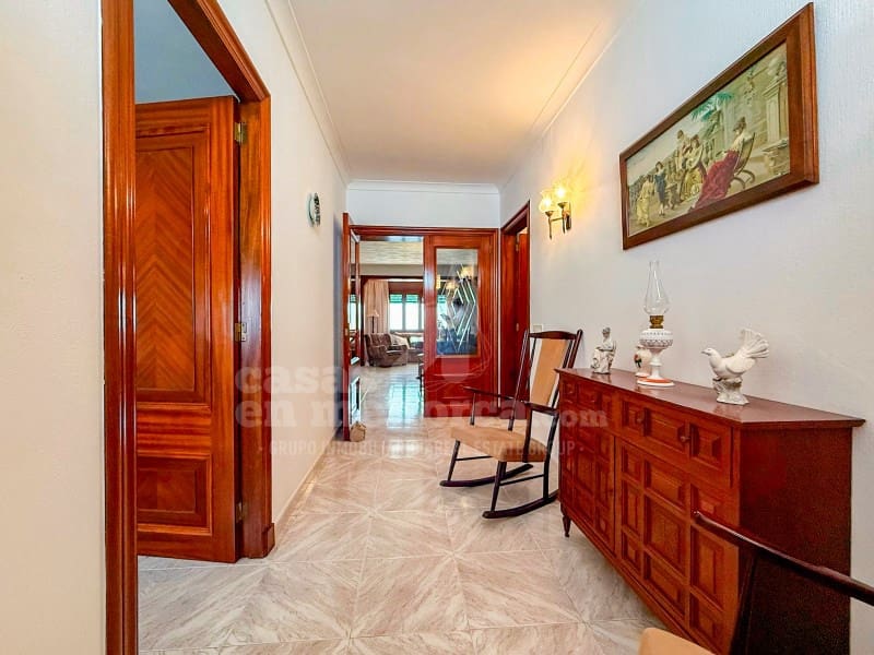 4 soveværelse Lejlighed til salg i Es Castell - € 515.000 (Ref: 9065436)