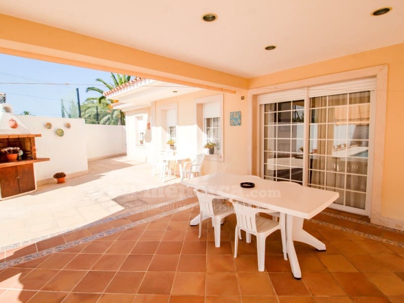 5 soverom Villa til salgs i Mahon / Mao med svømmebasseng garasje - € 990 000 (Ref: 9075029)