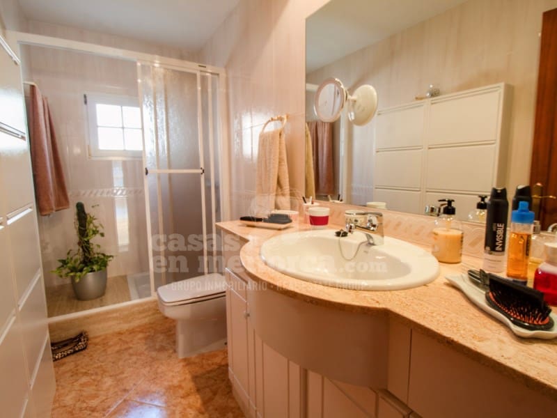 5 soverom Villa til salgs i Mahon / Mao med svømmebasseng garasje - € 990 000 (Ref: 9075029)