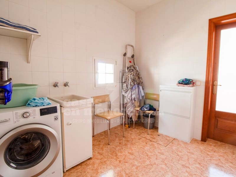 5 soverom Villa til salgs i Mahon / Mao med svømmebasseng garasje - € 990 000 (Ref: 9075029)