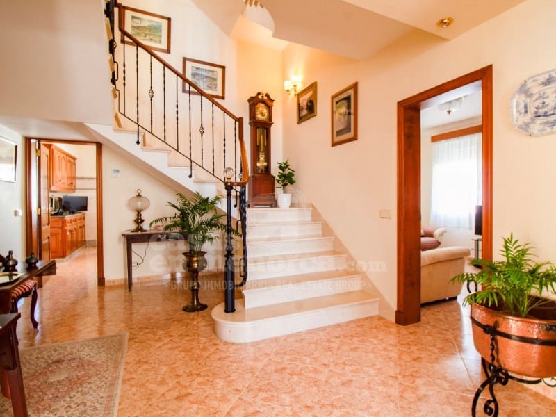 5 soverom Villa til salgs i Mahon / Mao med svømmebasseng garasje - € 990 000 (Ref: 9075029)