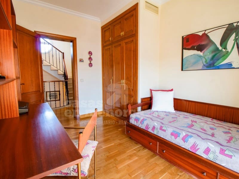 5 soverom Villa til salgs i Mahon / Mao med svømmebasseng garasje - € 990 000 (Ref: 9075029)