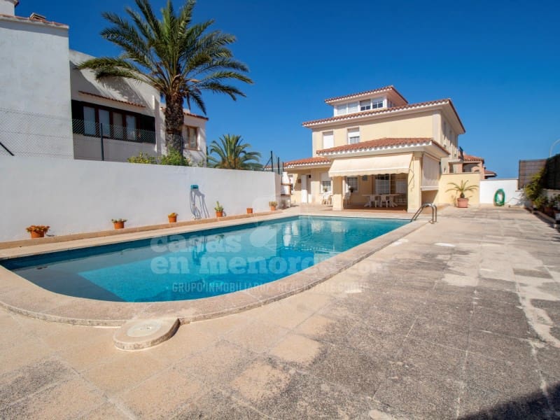 5 soverom Villa til salgs i Mahon / Mao med svømmebasseng garasje - € 990 000 (Ref: 9075029)