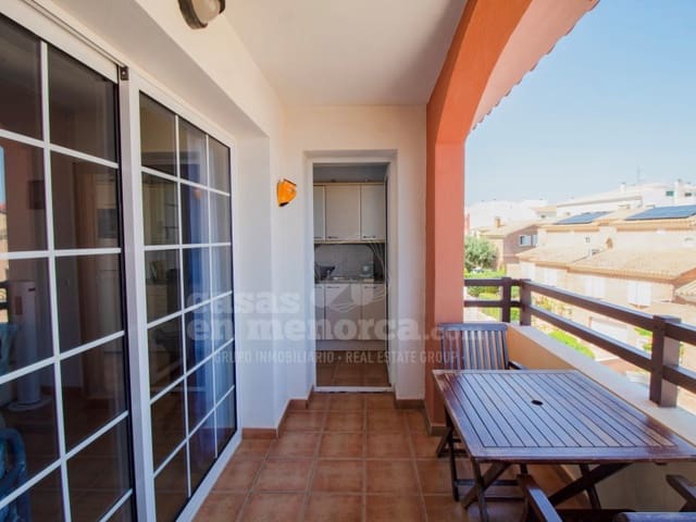 3 sypialnia Mieszkanie na sprzedaż w Es Castell z basenem garażem - 399 500 € (Ref: 9081996)