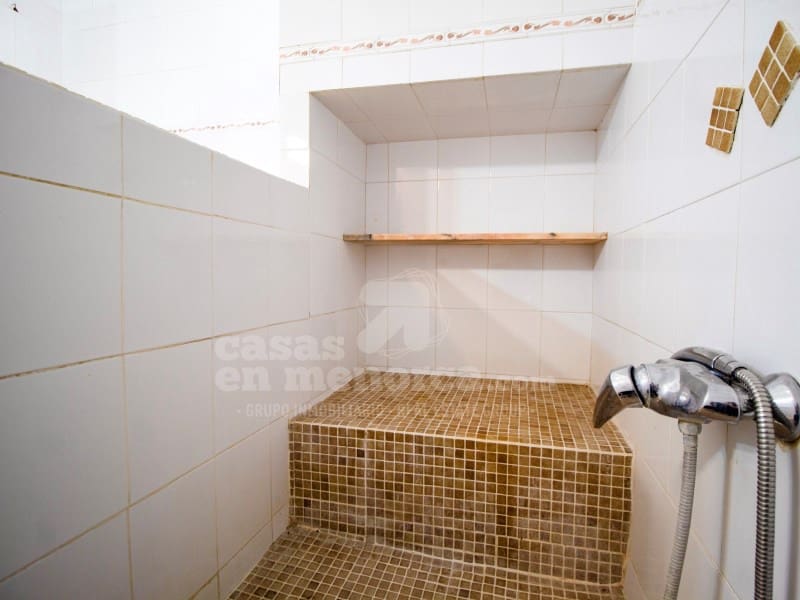 4 soverom Hus til salgs i Alayor / Alaior med garasje - € 398 000 (Ref: 9103226)