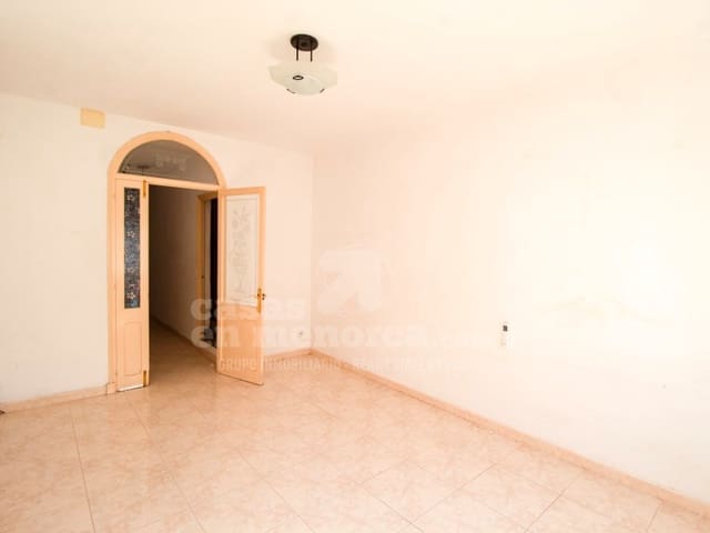 4 soveværelse Byhus til salg i Alayor / Alaior med garage - € 398.000 (Ref: 9103226)